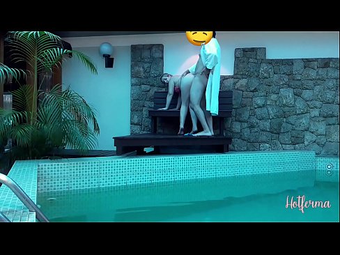 ❤️ Boss xizmatchini hovuzga taklif qiladi, lekin issiqqa qarshi tura olmadi ☑ Anal videoda pornoda uz.serviporno.ru ❤